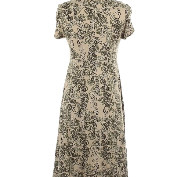 Tan floral dress Apt 9 flowing & flattering side Large - Picture 15 of 15